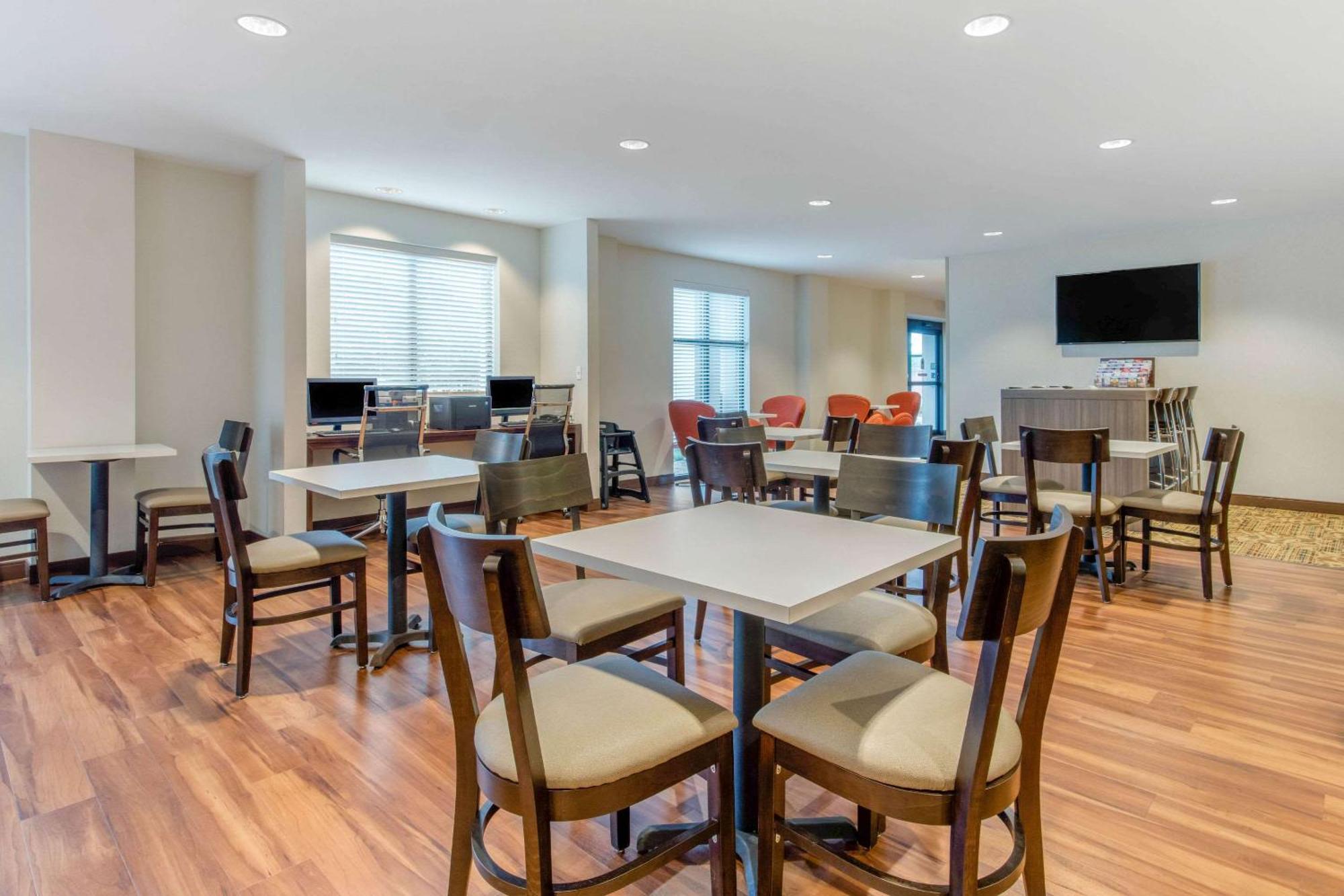 Mainstay Suites St Louis Airport Bridgeton Ngoại thất bức ảnh