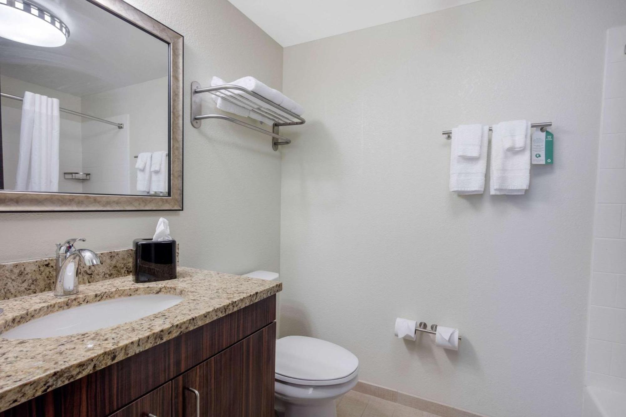 Mainstay Suites St Louis Airport Bridgeton Ngoại thất bức ảnh